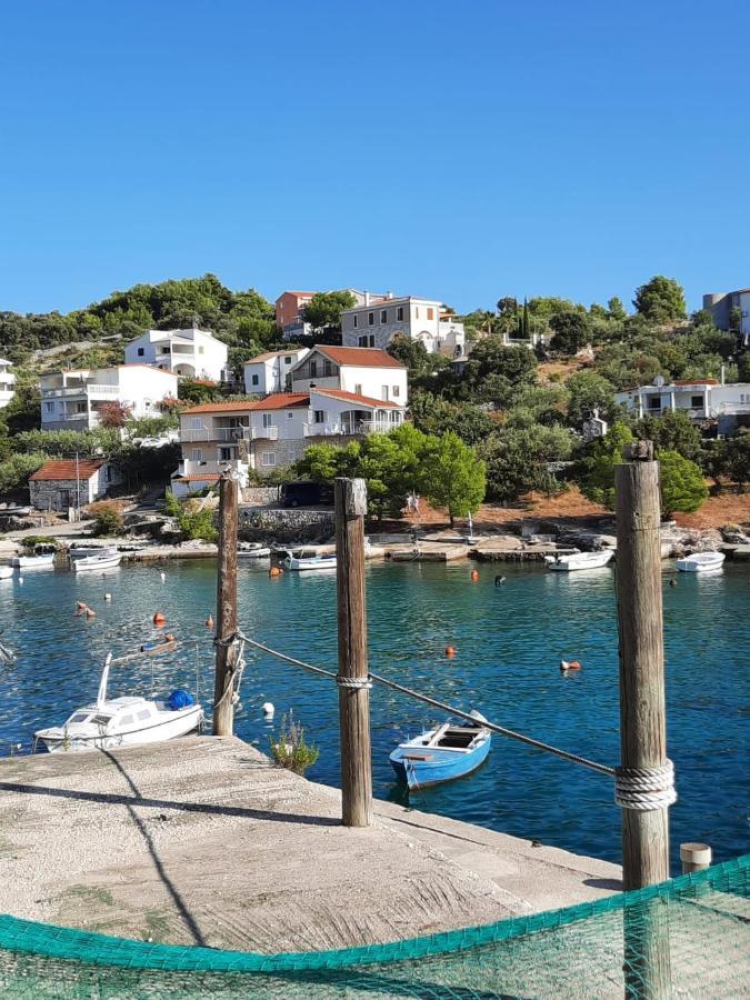 Villa Elena Sevid Bagian luar foto
