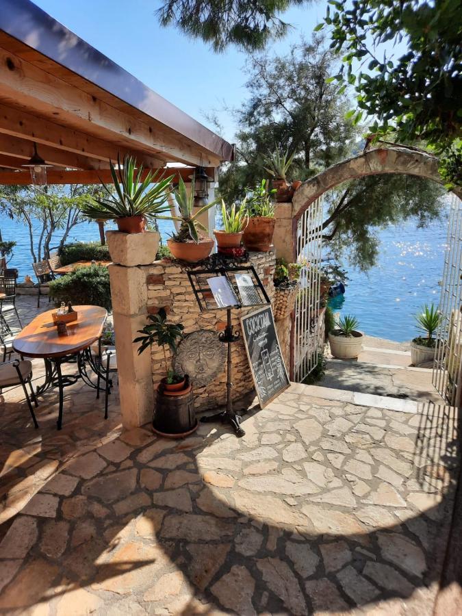 Villa Elena Sevid Bagian luar foto